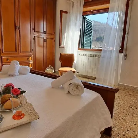 Holiday home Rondinaio