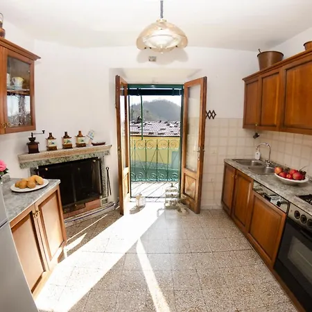 Rondinaio Holiday home *